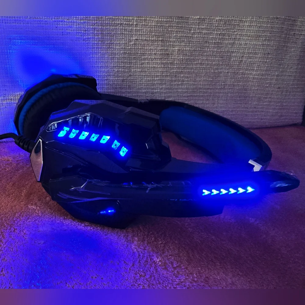 Pro Gaming Light-Up Headset Different Colors To Choose From